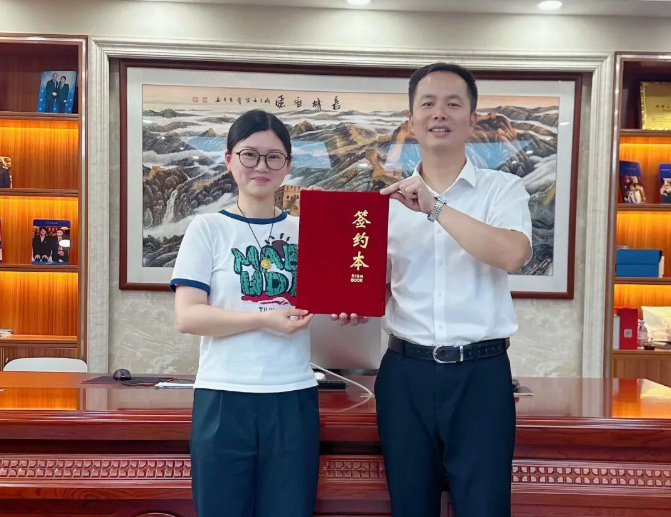 热烈欢迎崔总加盟